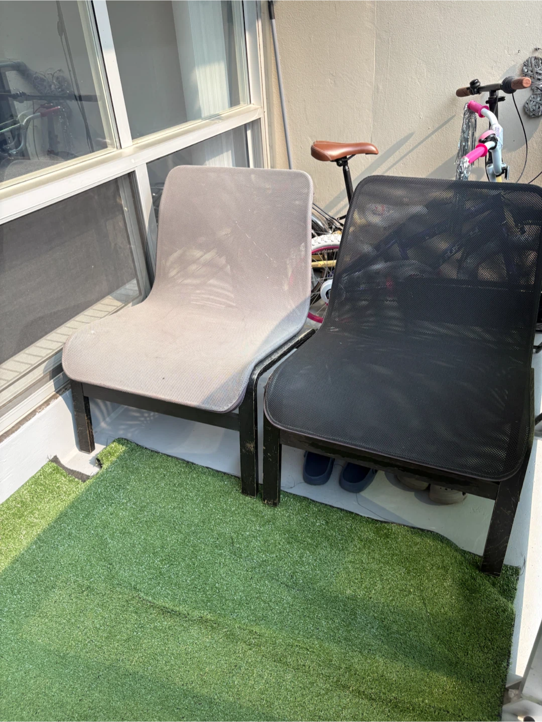 İKEA Outdoor Mesh Chairs (2) - Grey & Black