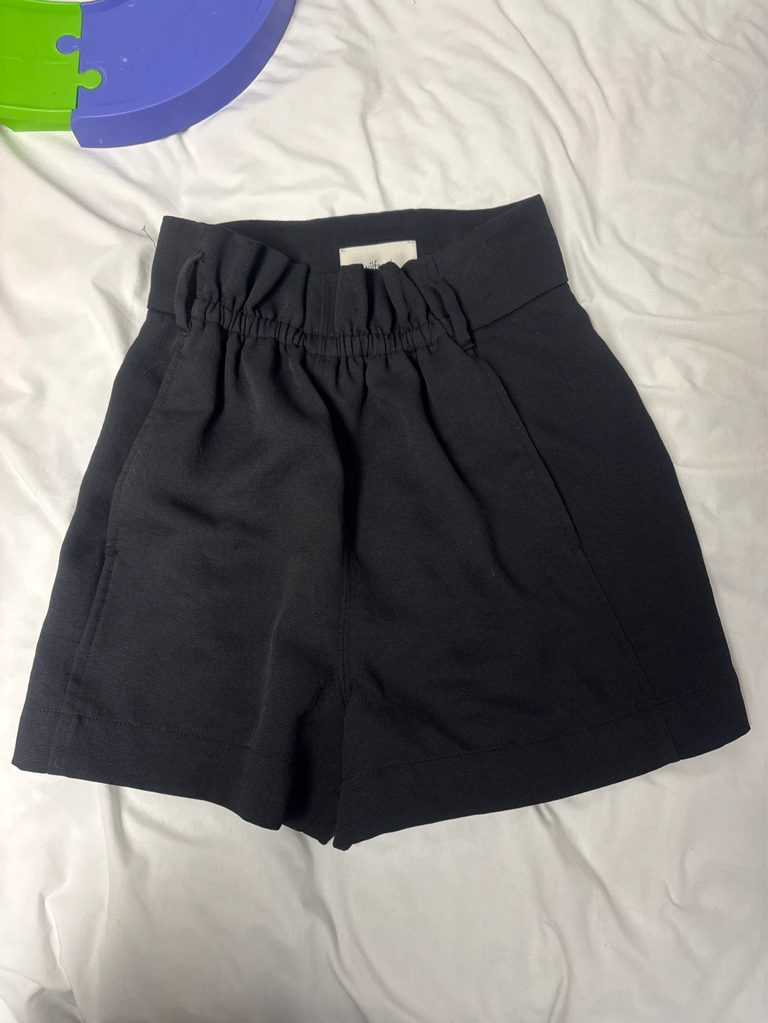 Wilfred Black High-Waisted Shorts Size 00