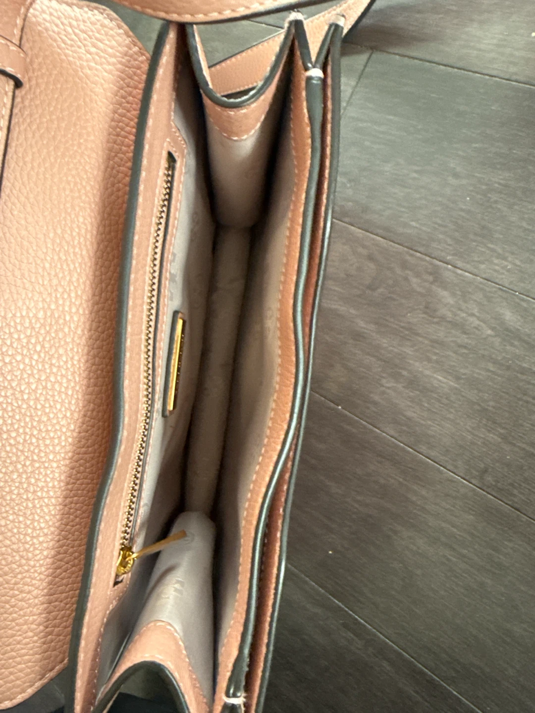 Tory Burch Pink Leather Shoulder Bag - photo 2