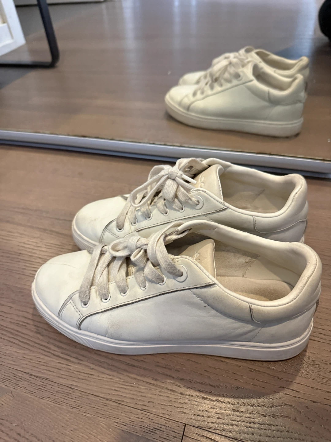 ALDO White Leather Sneakers 6.5 - photo 2