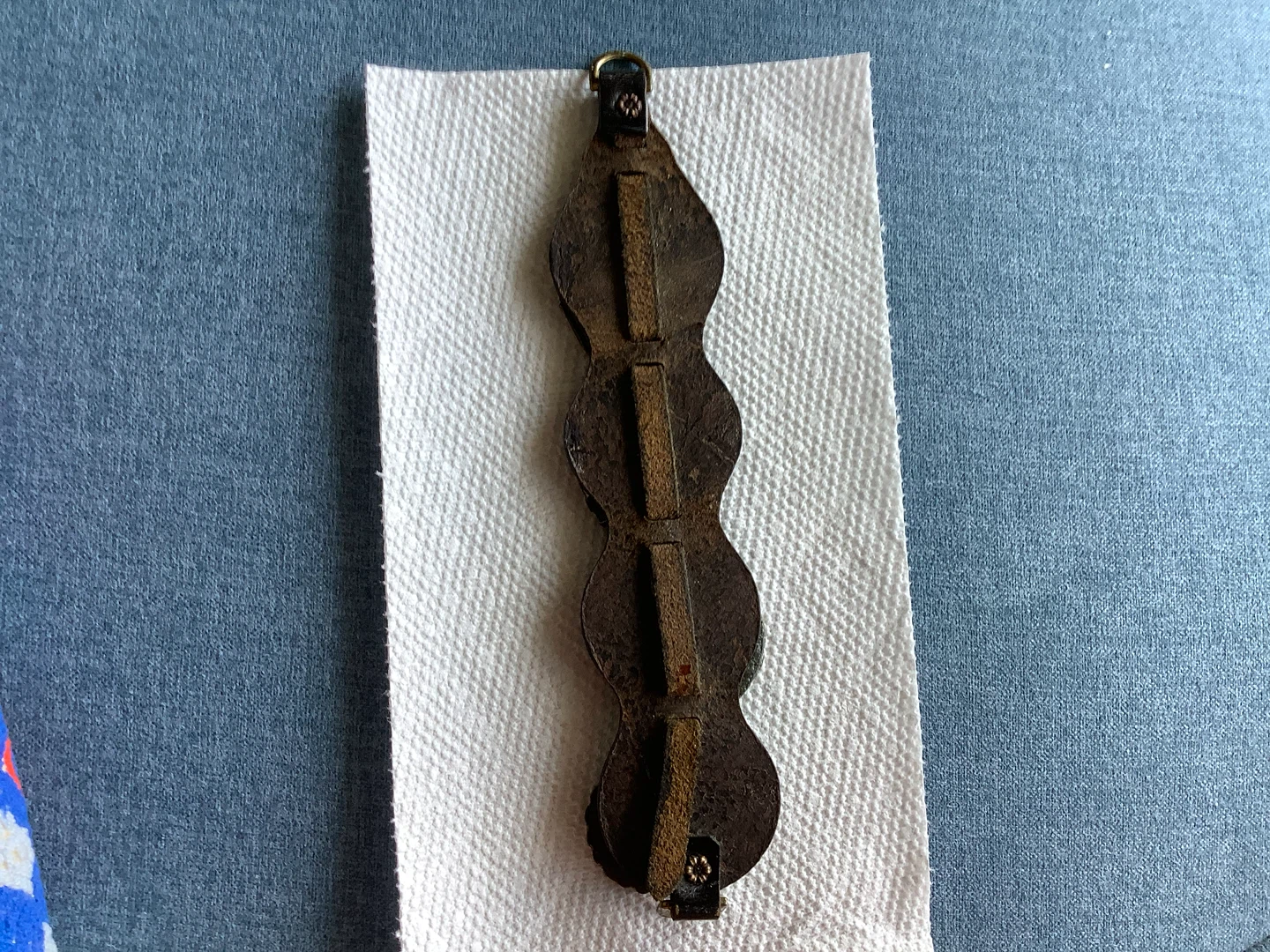 #1 Vt Smaller Sized 4 Brass Medallions on a Leather Strap 🐞 - photo 5