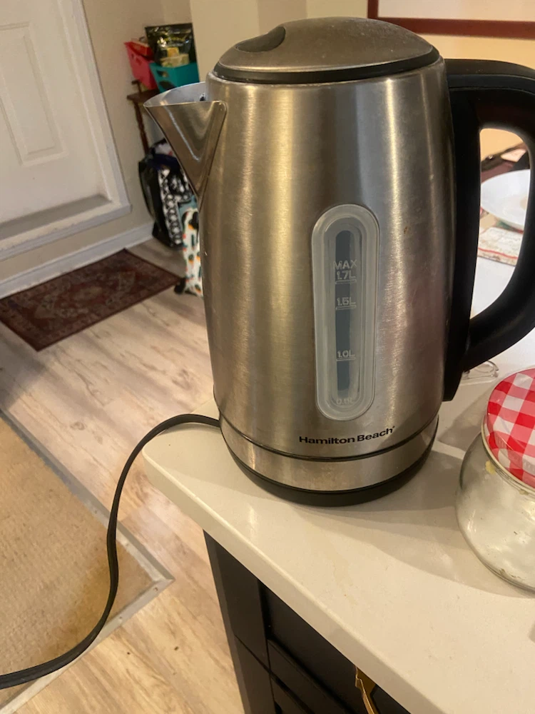 Hamilton Beach Electric Kettle - photo 2