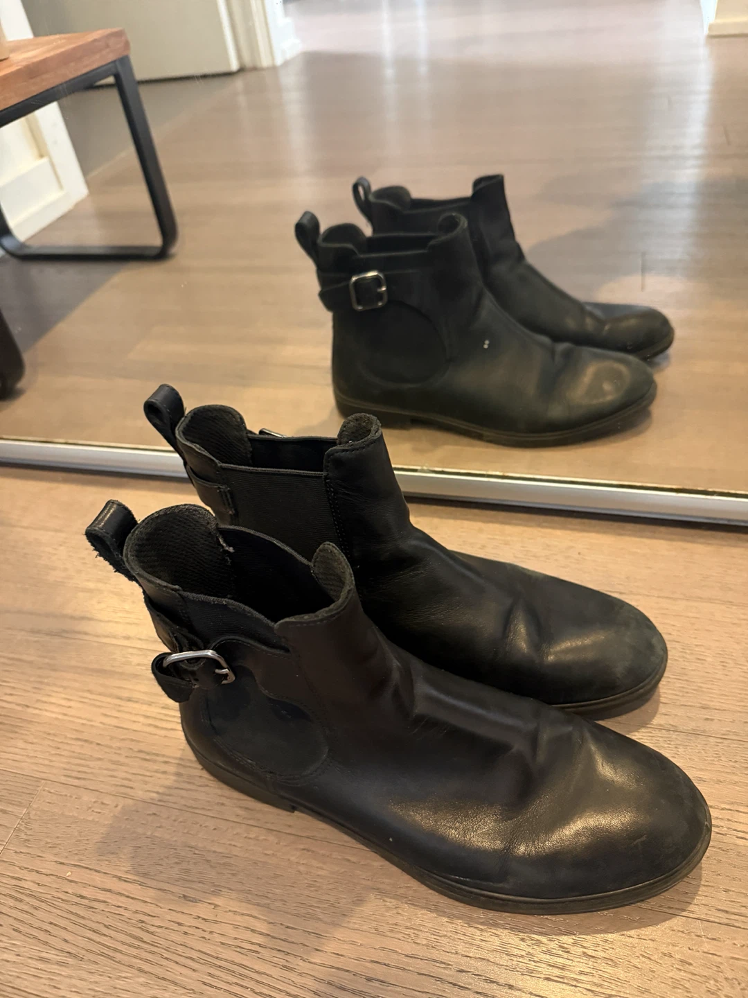Ecco Black Leather Chelsea Boots – Size 37