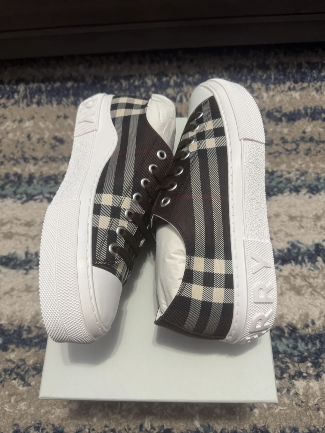 Burberry Check Sneakers - Size 42 - photo 5
