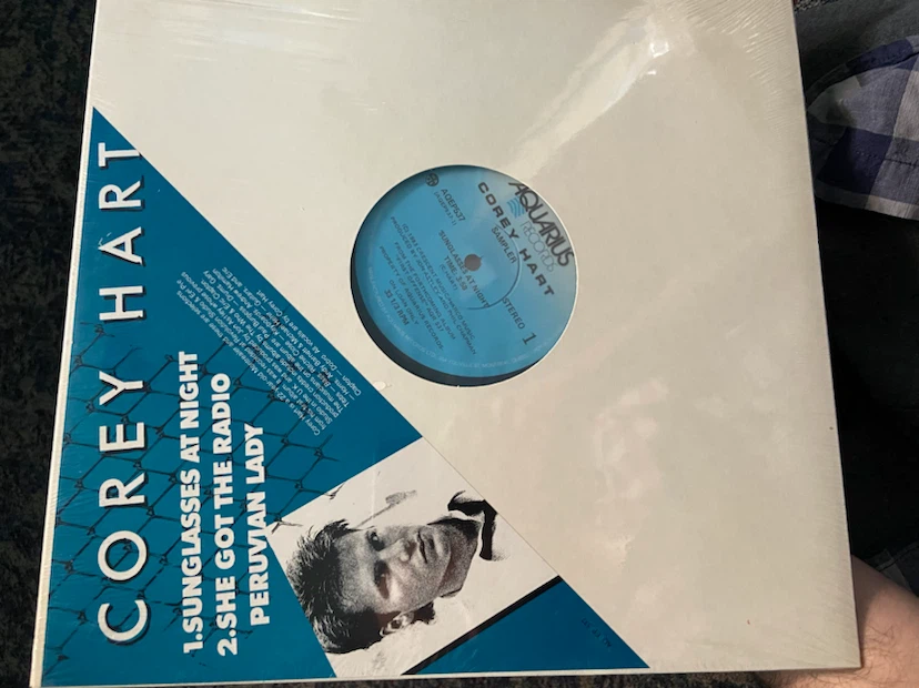 $5 for 2 Corey Hart  Vinyl Singles records - photo 2