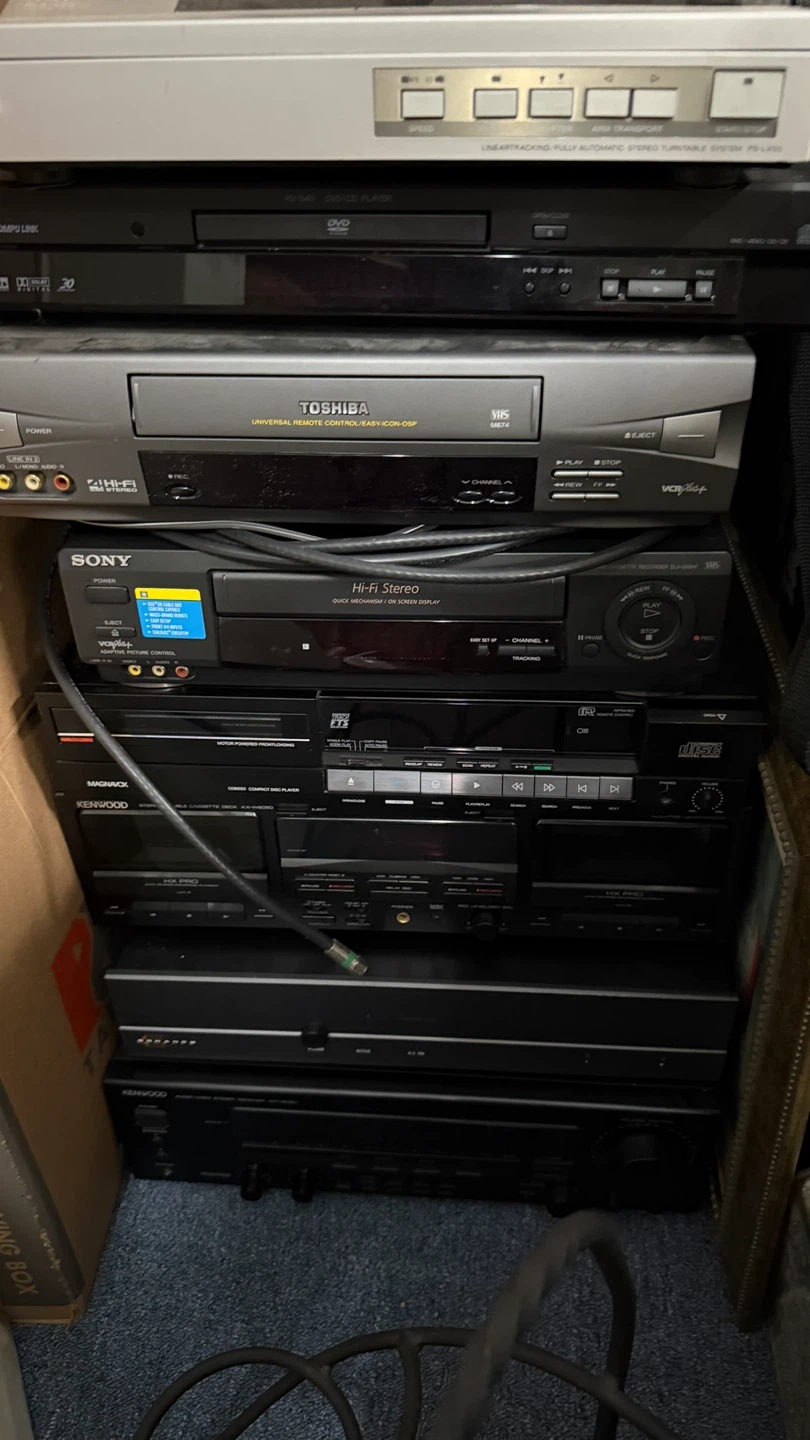 Sony, Toshiba, Kenwood & Magnovox Electronics Bundle - photo 2