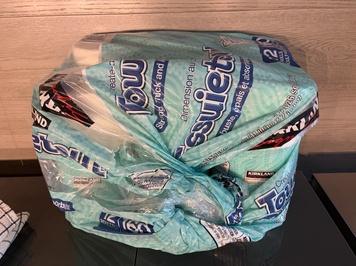 Kirkland Signature Paper Towels - 6 Rolls - photo 2