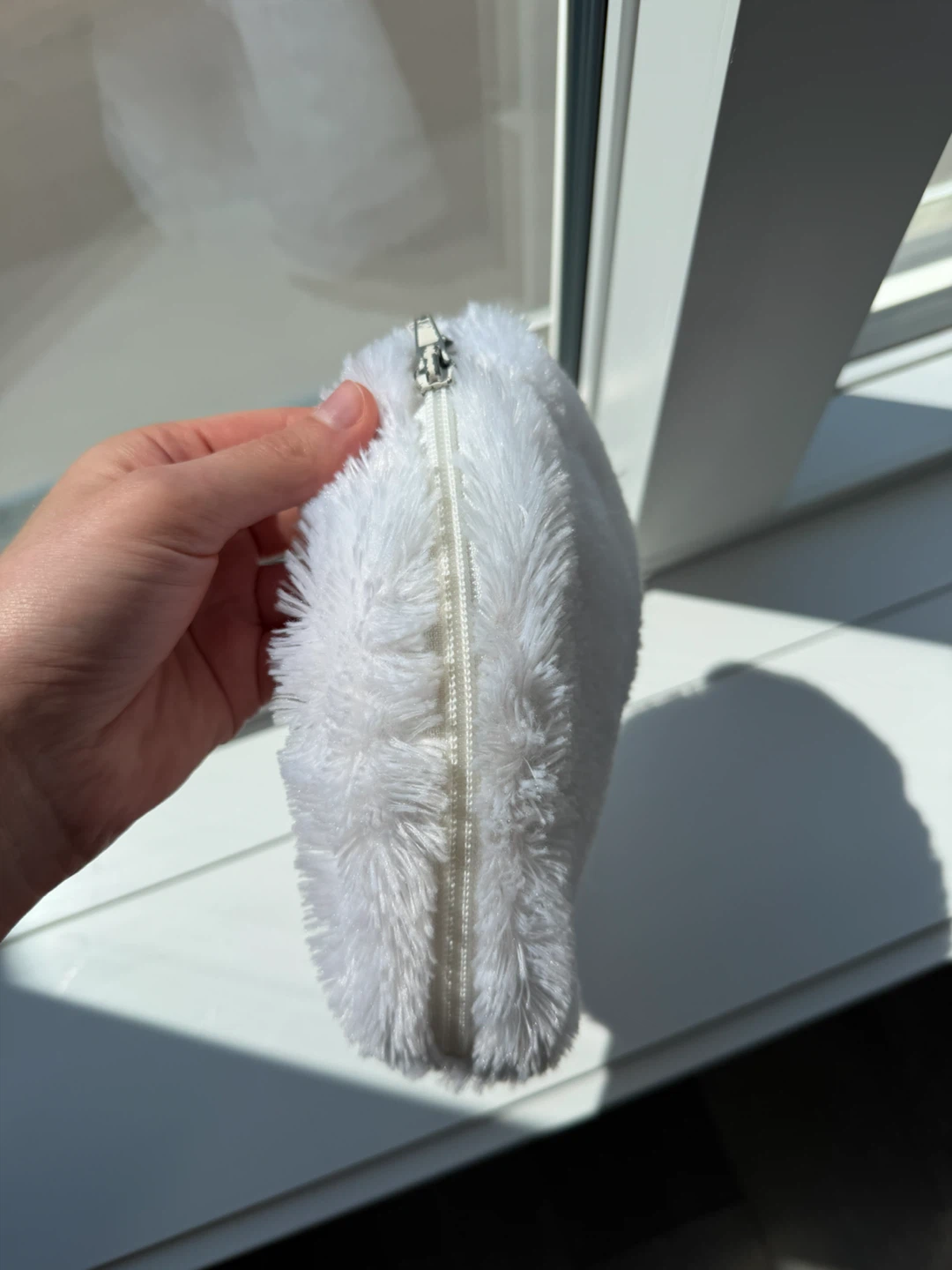 White Fuzzy Pouch Cosmetic Bag - photo 2