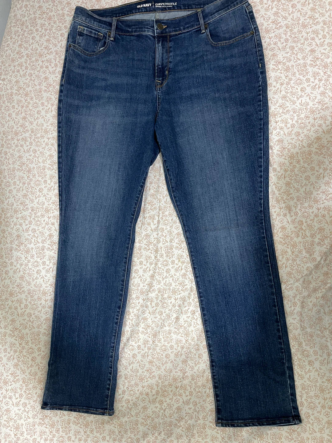 Old Navy Curvy Profile Mid-Rise Jeans - photo 3
