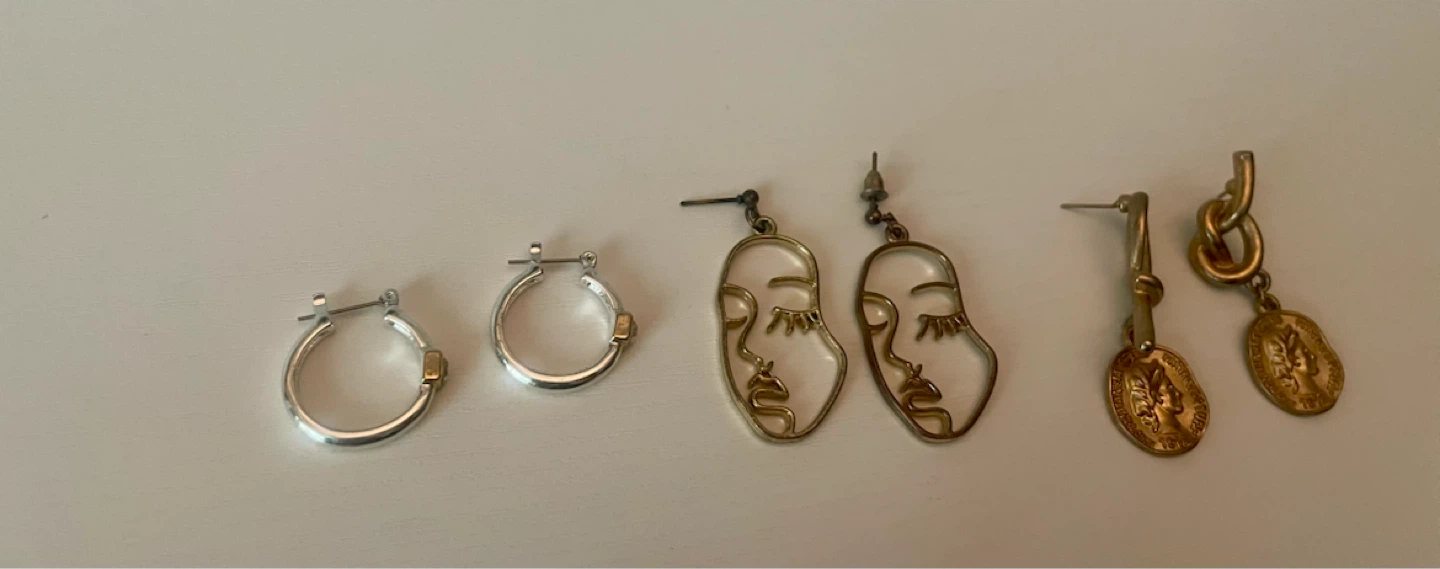Assorted Fun earrings - photo 3