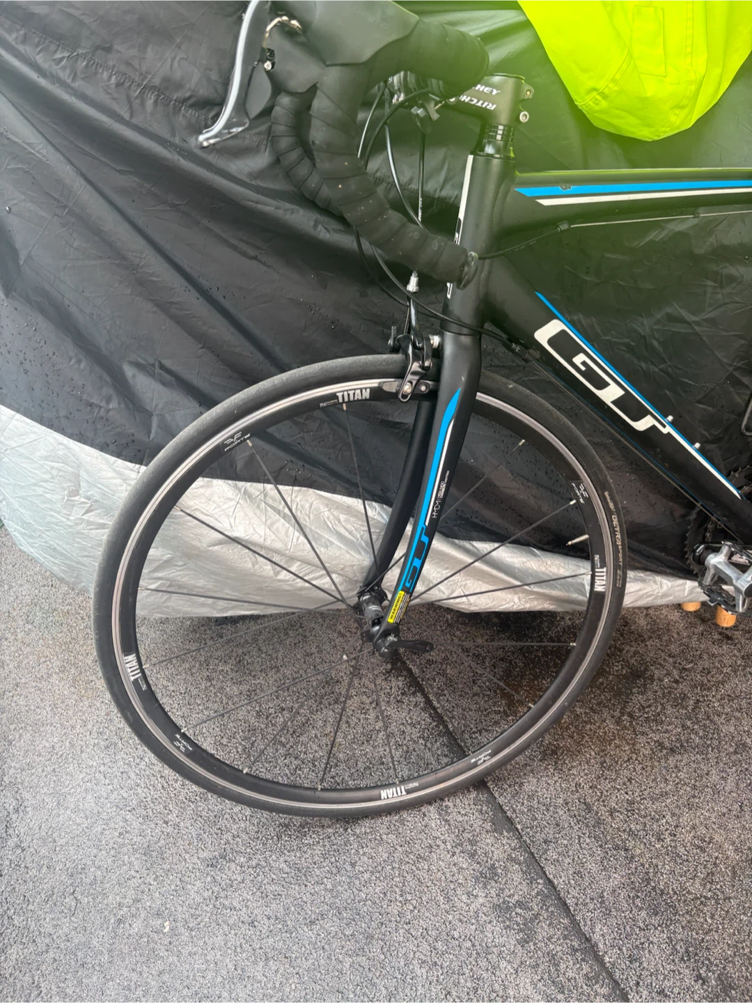GT Road Bike
