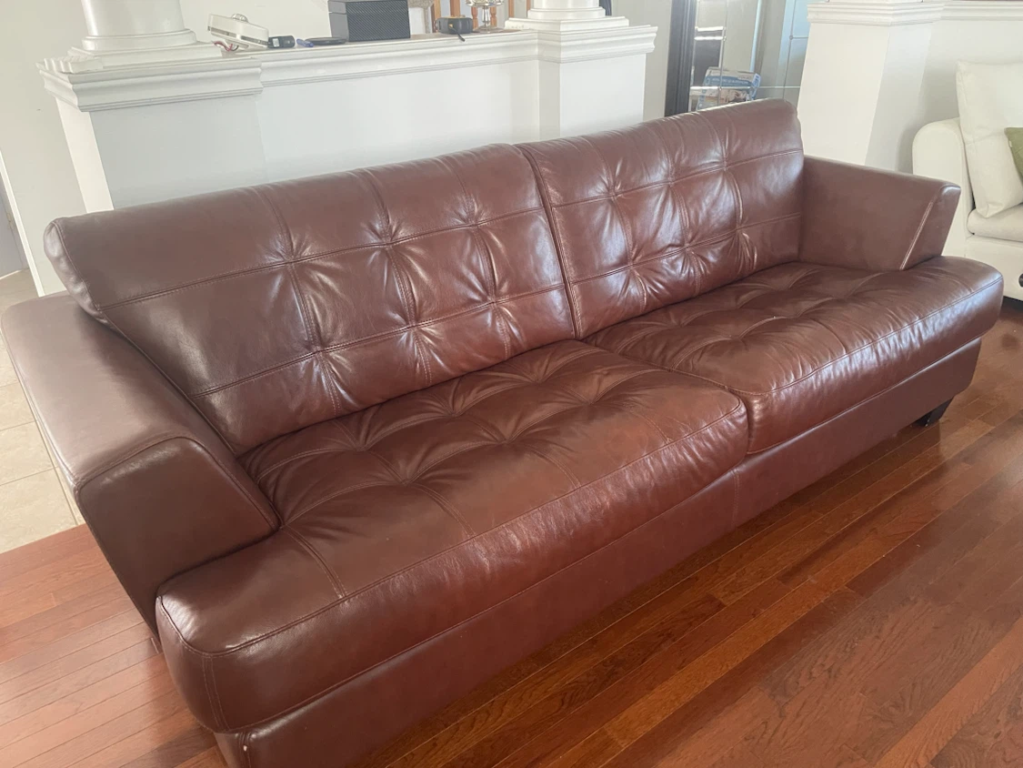 Brown Leather Tufted Sofa Cindy Crawford 2 and 3 seater - photo 4