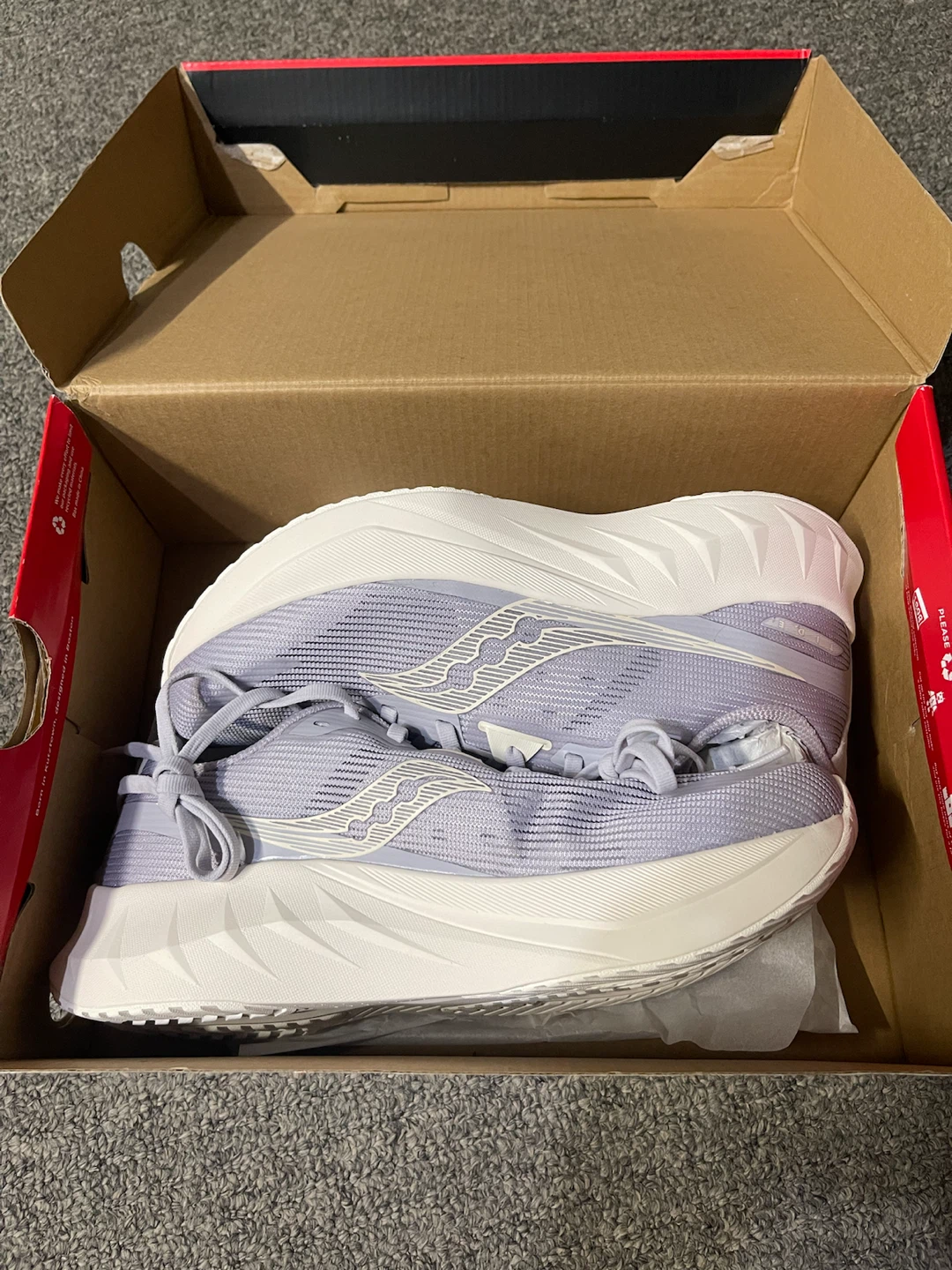 Women’s Size 9.5 Saucony Tide 2 Shoes