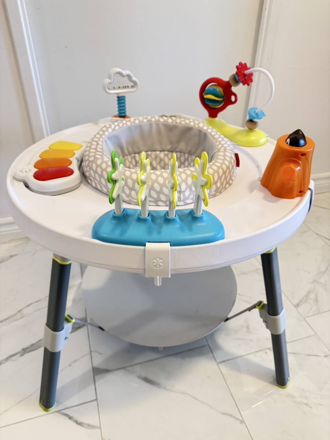 Skip Hop Activity Center