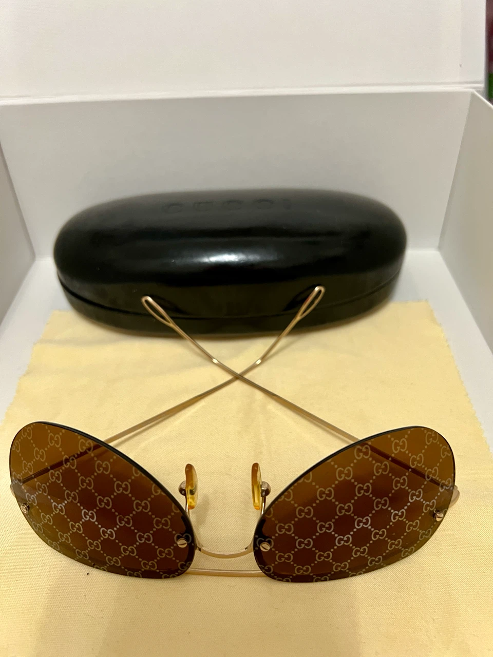 Gucci Vintage Women Sunglasses - photo 2