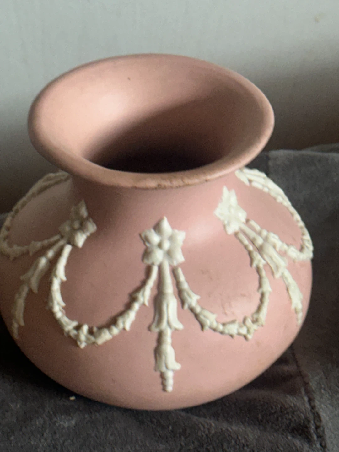 ecanada pottery of canada pink jasper ware vase - photo 3
