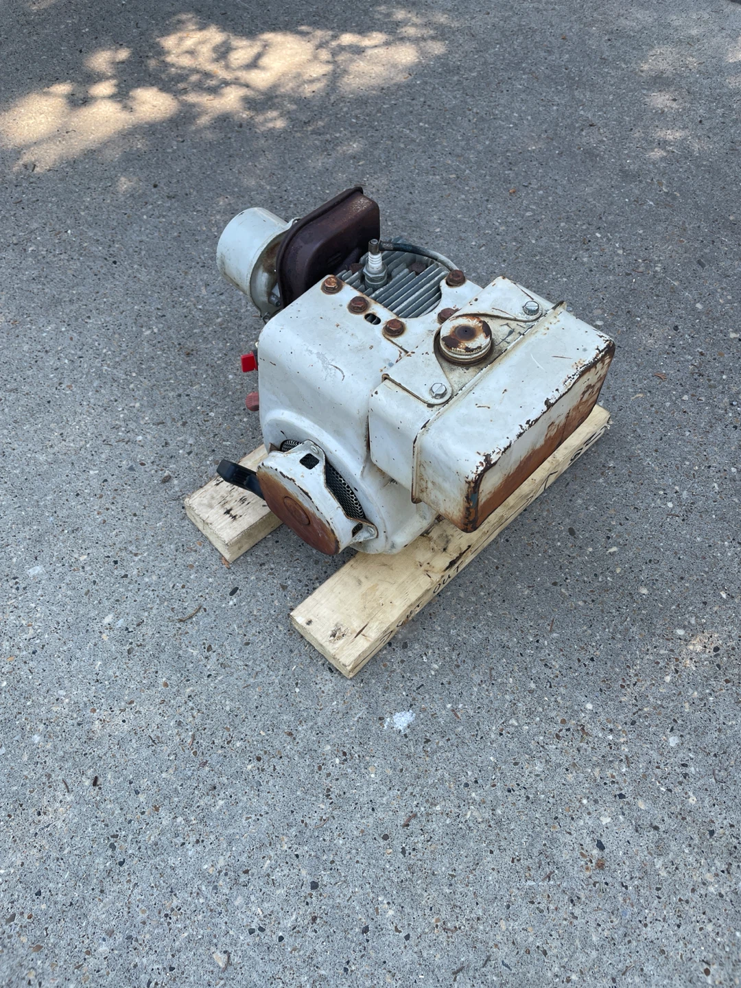 Tecumseh 5HP HS50 Engine - photo 5
