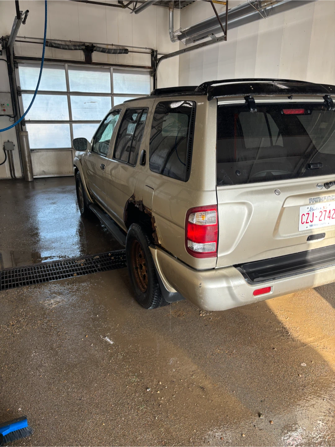 2000 Nissan Pathfinder LE - photo 5