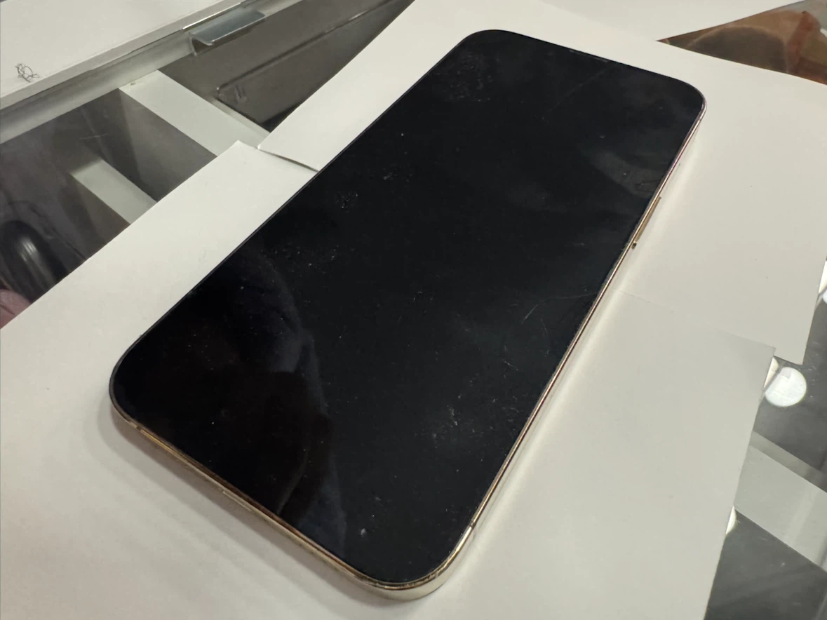 Apple iPhone 13 Pro Gold - photo 2