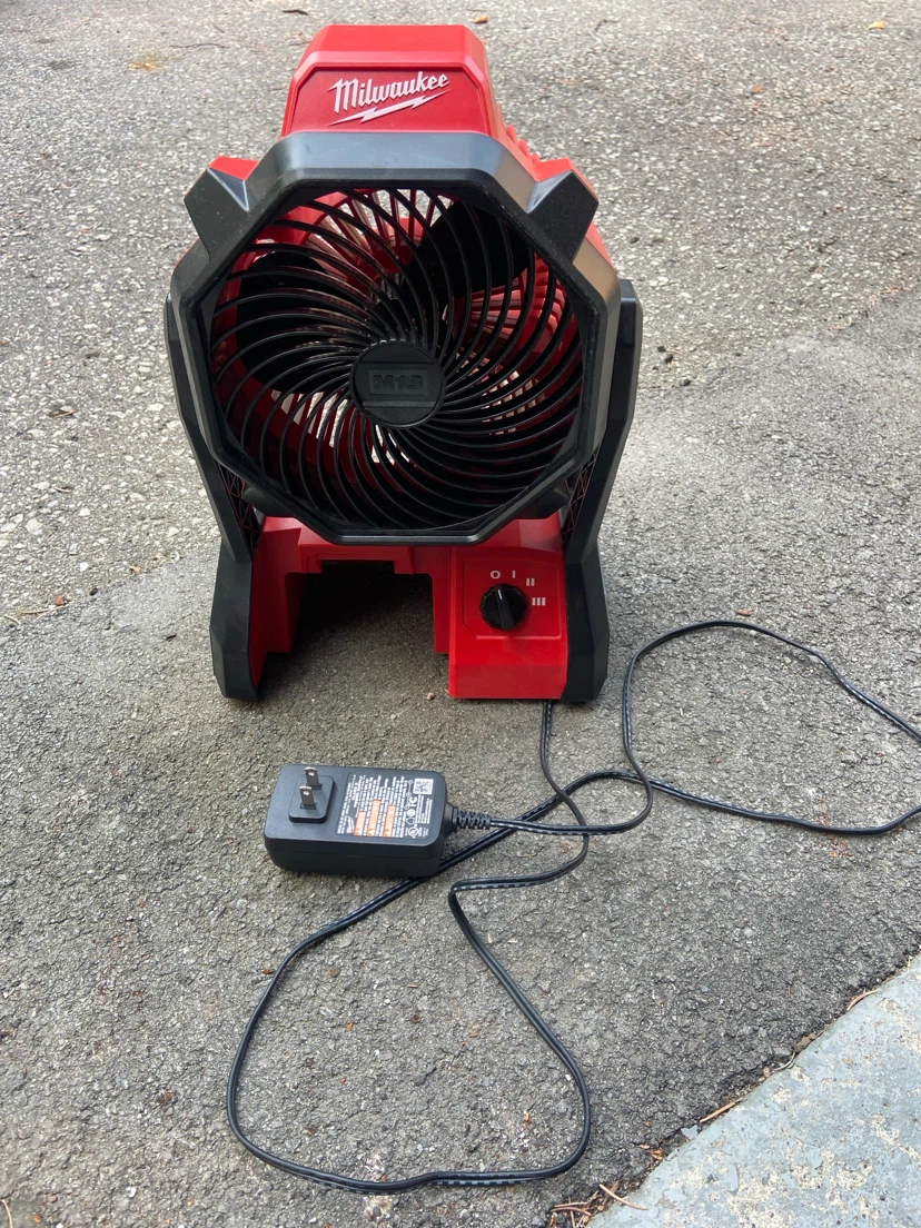 Milwaukee 18V Jobsite Fan
