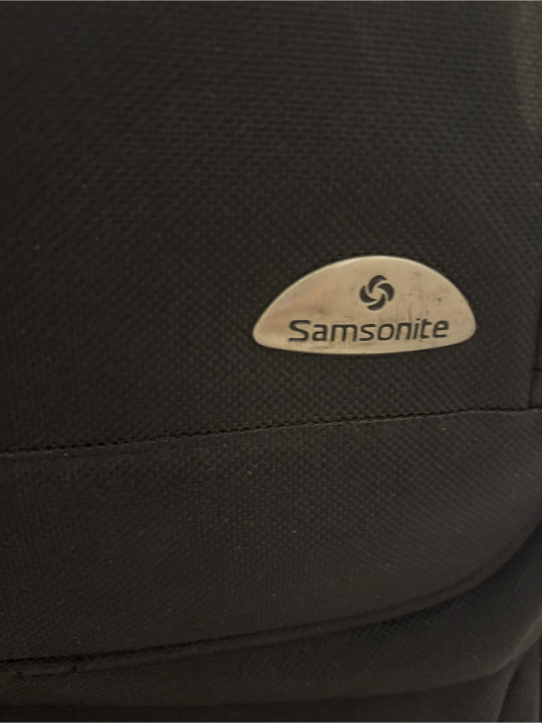 Samsonite Black Wheeled Suitcase - photo 4