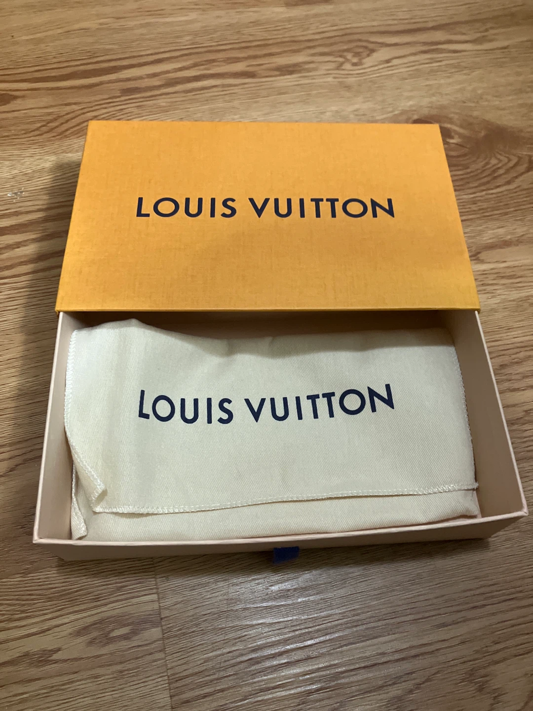 Louis Vuitton Orange Box with Dust Bag - photo 2
