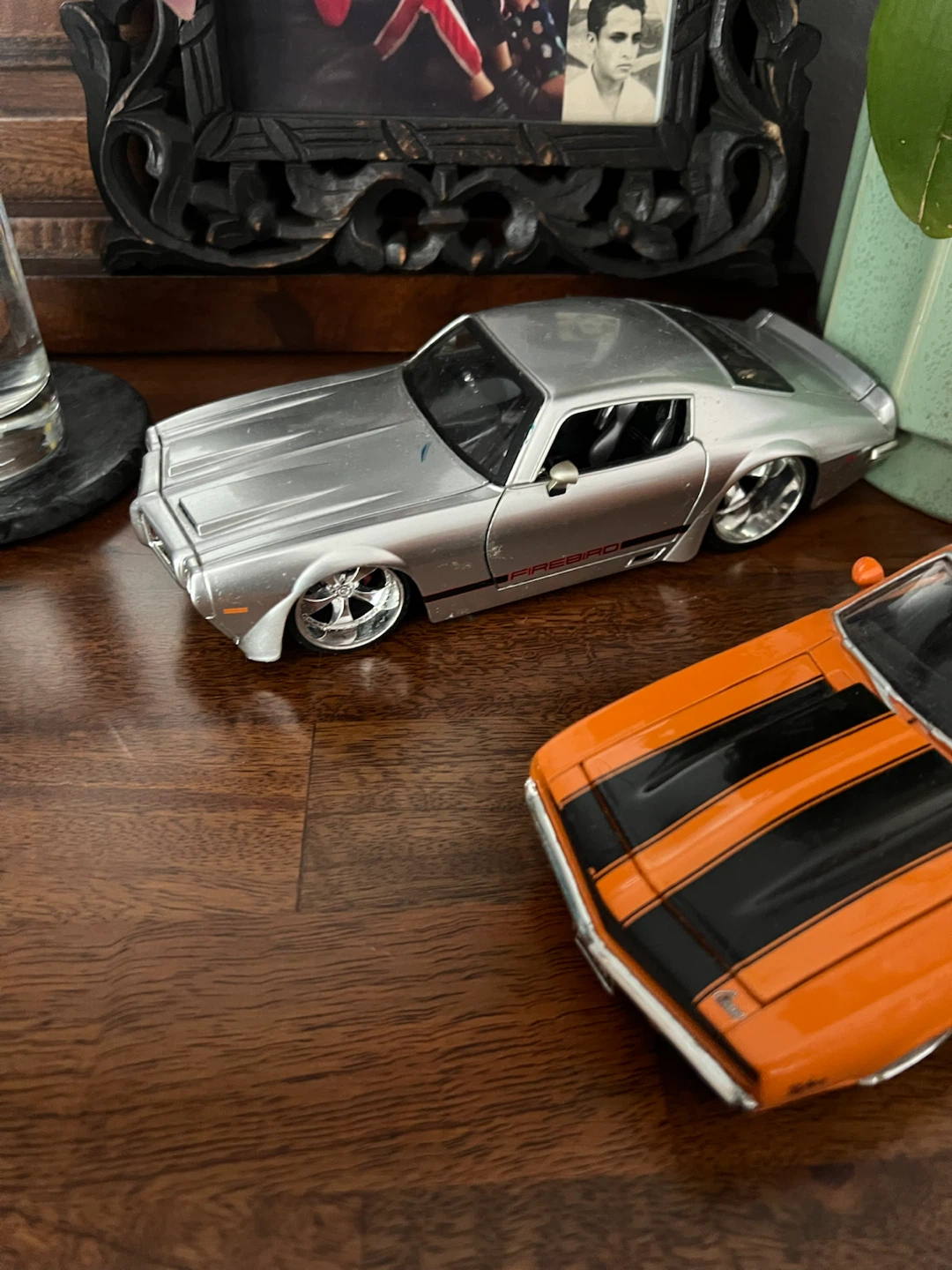 Orange Camaro Diecast Model Car - photo 2