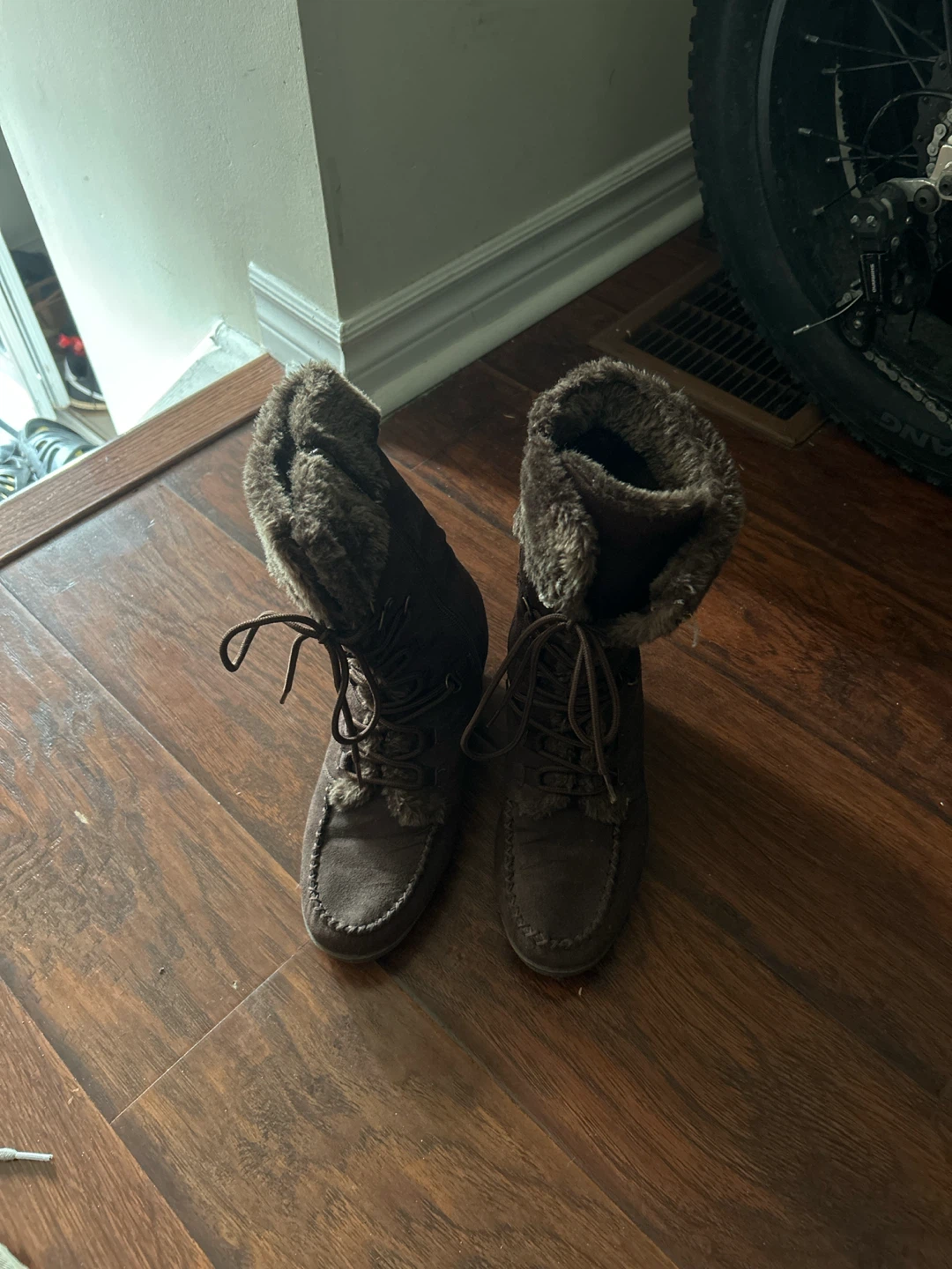 Women's Brown Faux Fur Lined Winter Boots