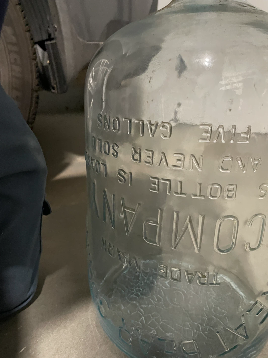 Great Spring Water Company 5 Gallon Glass Jug - photo 3