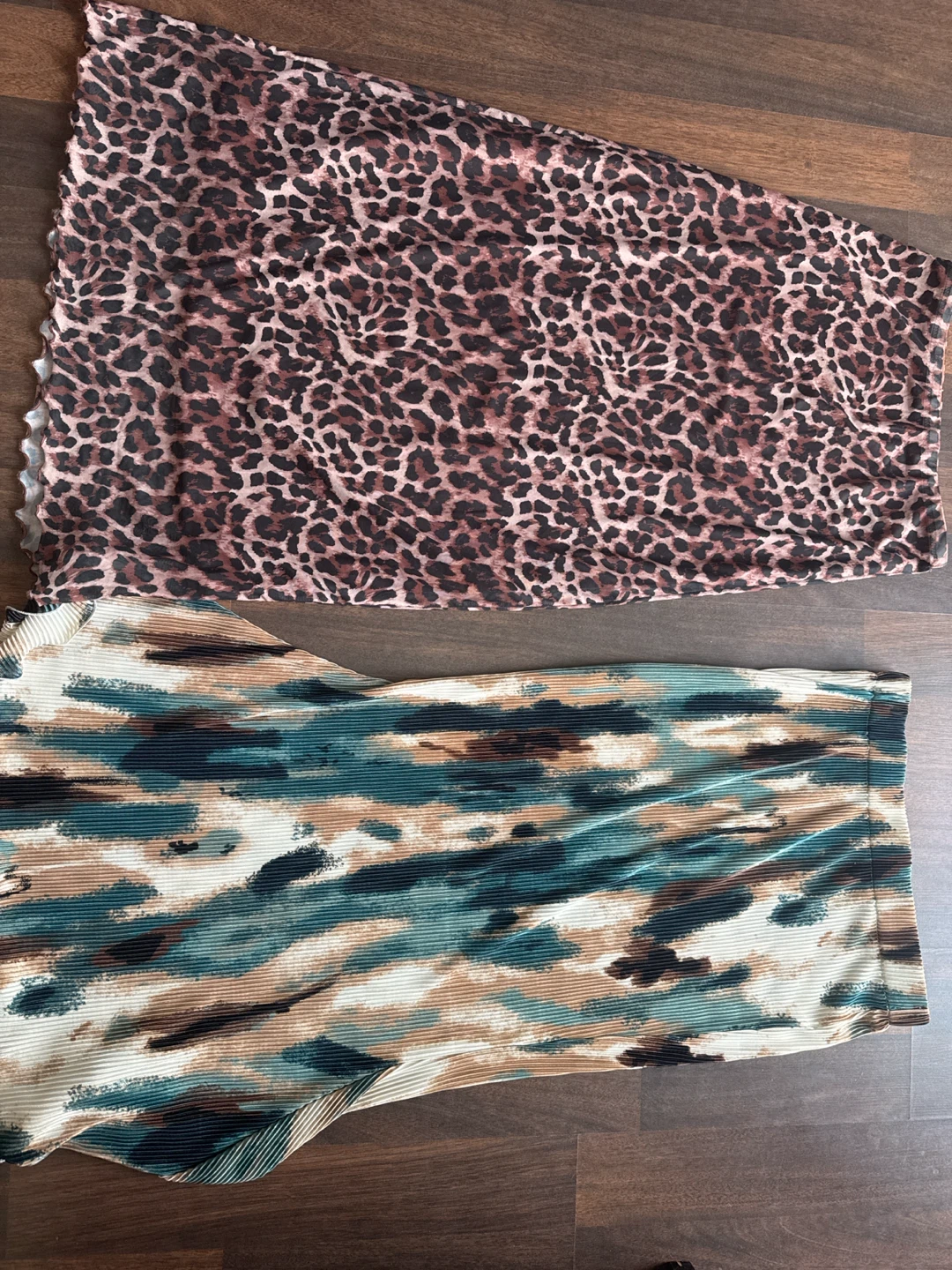 Two women's skirts - photo 3