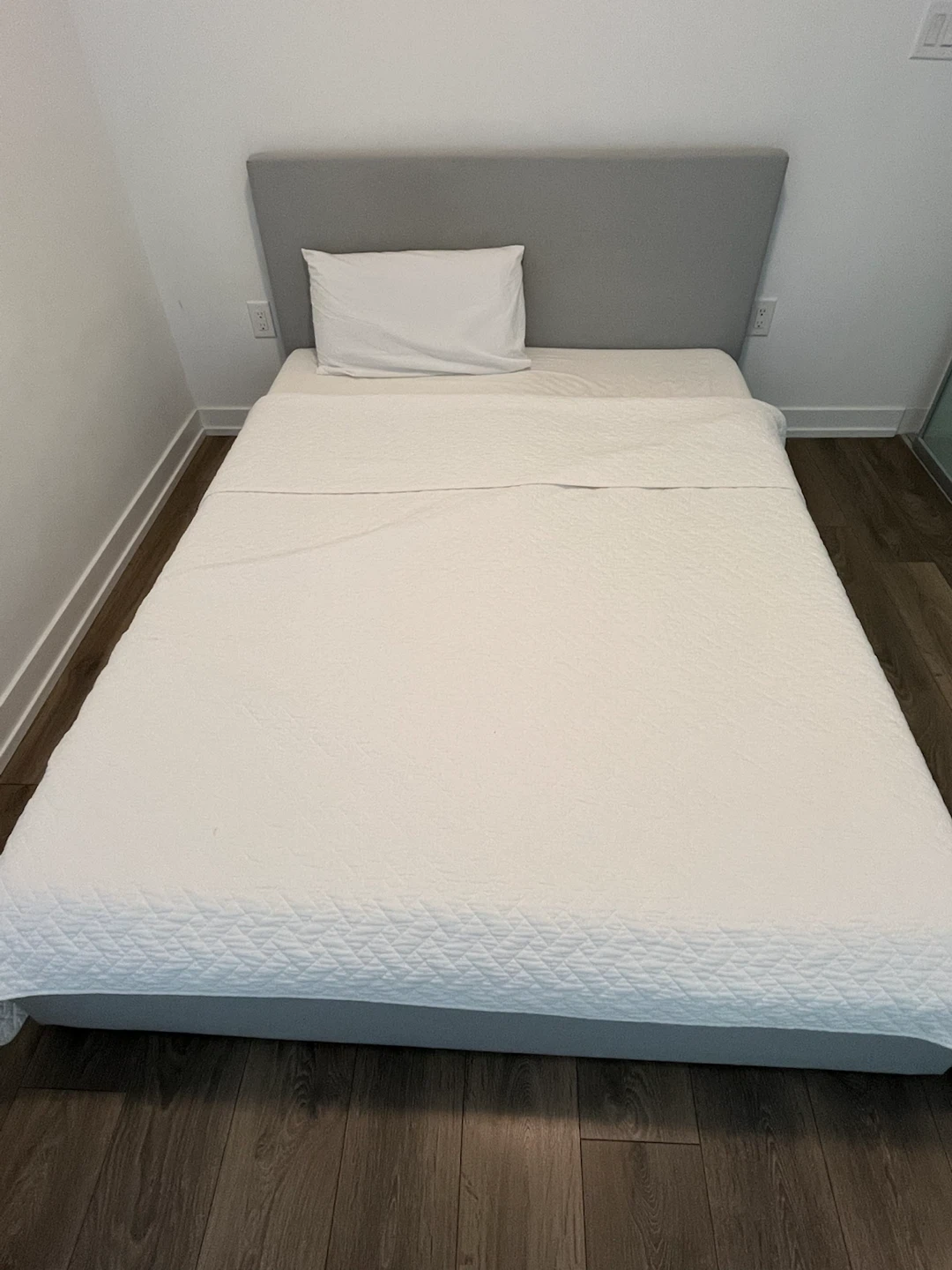 IKEA Gladstad- bed frame - photo 2