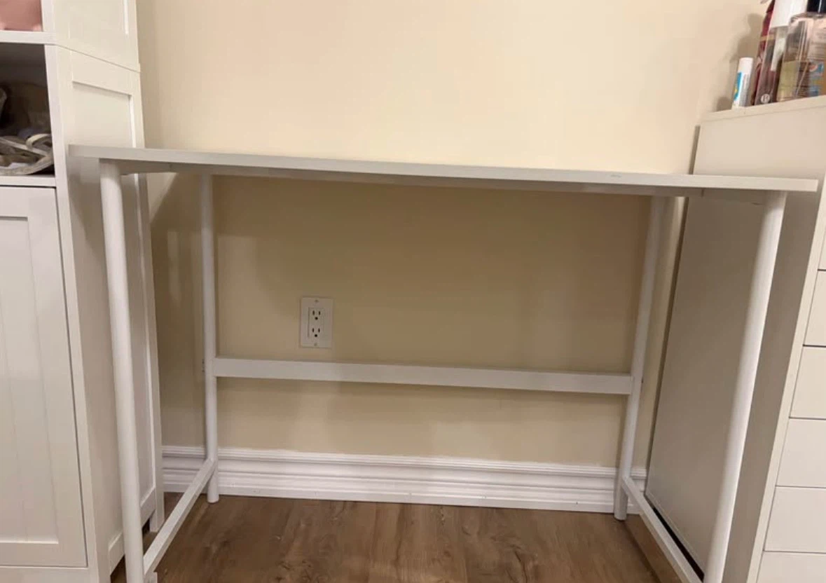 100cm White Computer Desk / Study Desk – Like New - photo 2