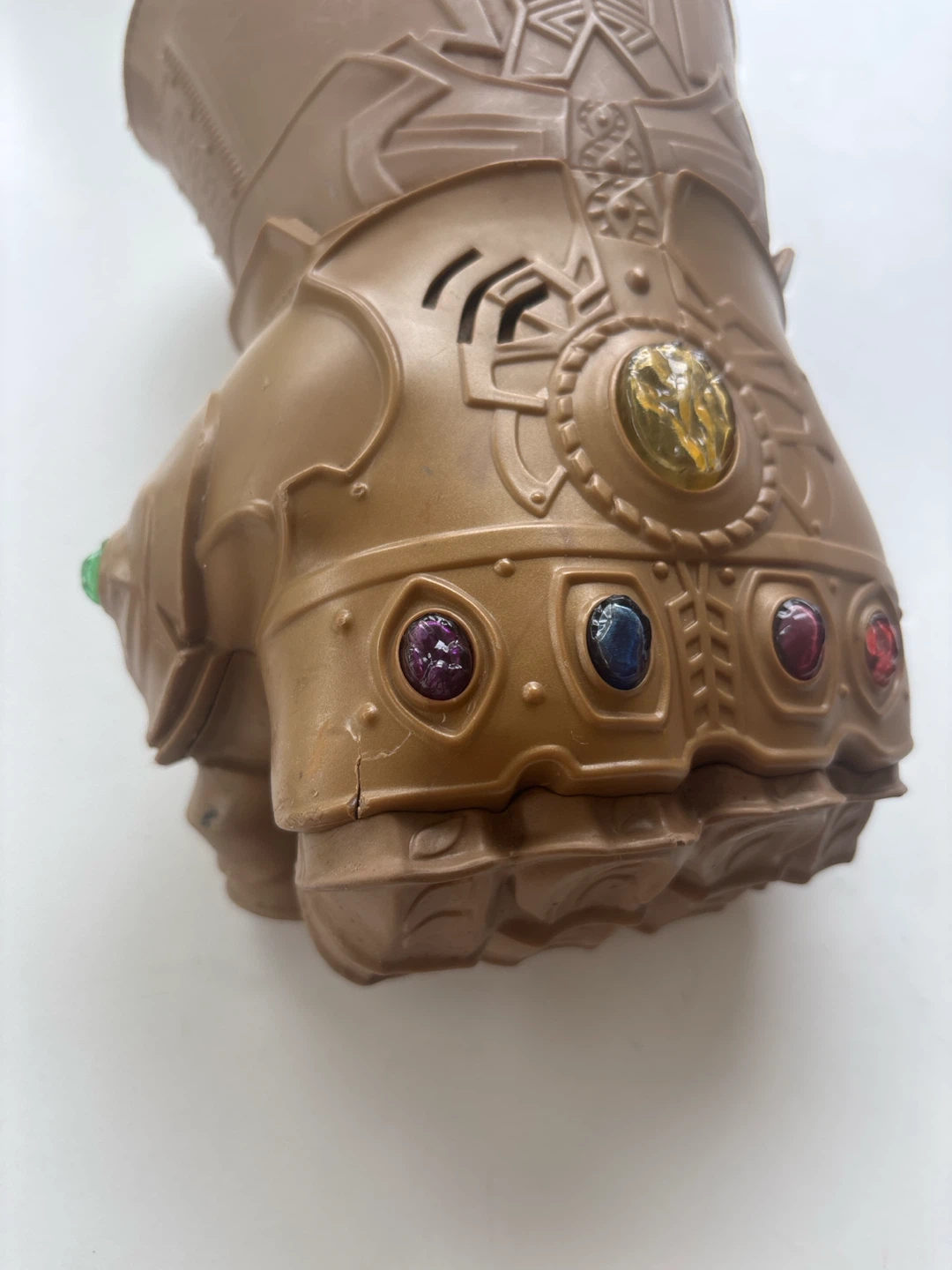 Infinity Gauntlet Toy - photo 4