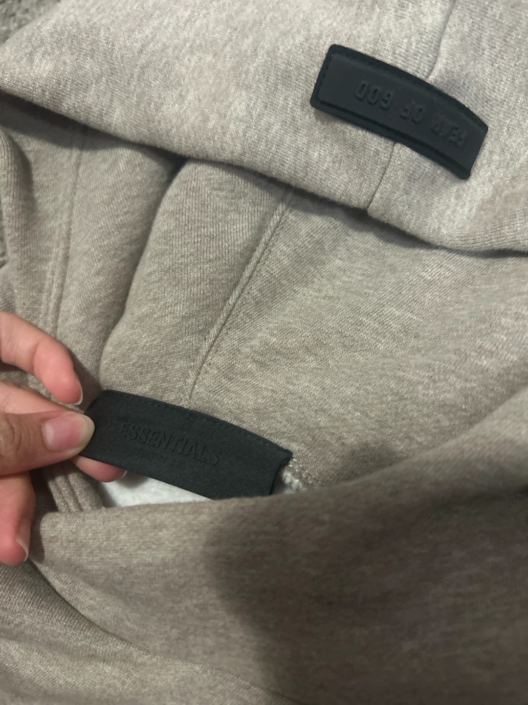 Essential hoodie