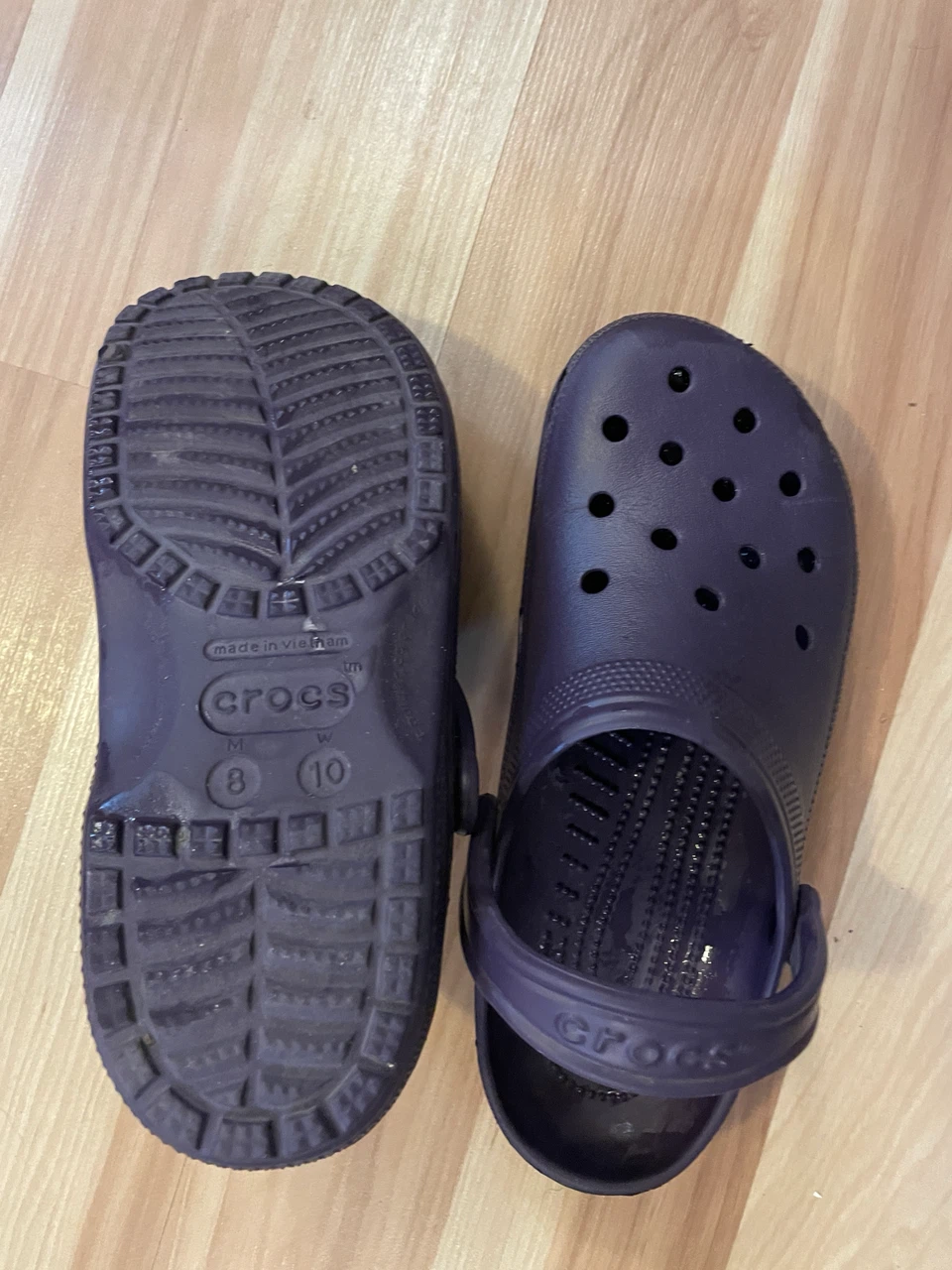 Crocs Classic Clogs - Purple - Size M8/W10 - photo 2
