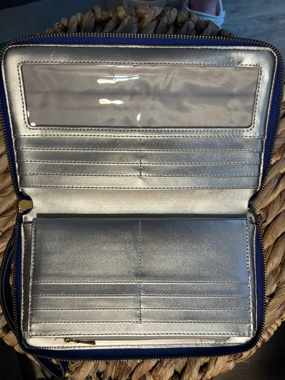 Blue Guess Wrist Wallet - photo 3