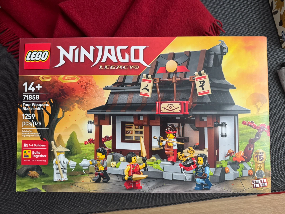 LEGO Ninjago Legacy Four Weapons Blacksmith Set 71858