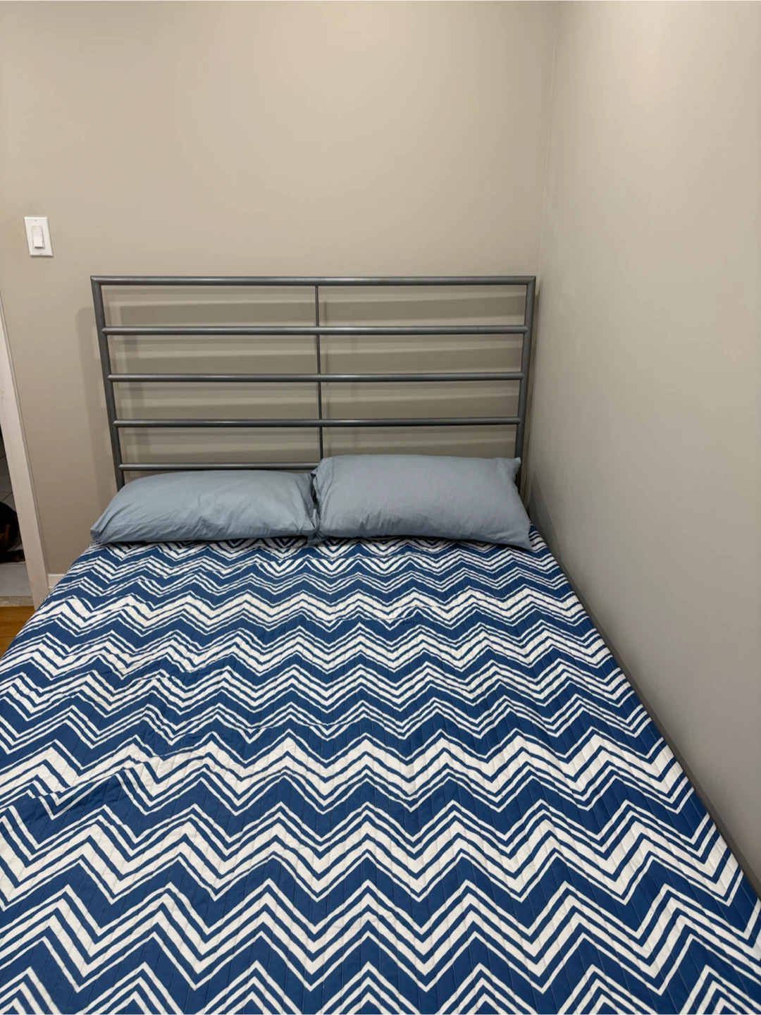 Twin bed & Mattress