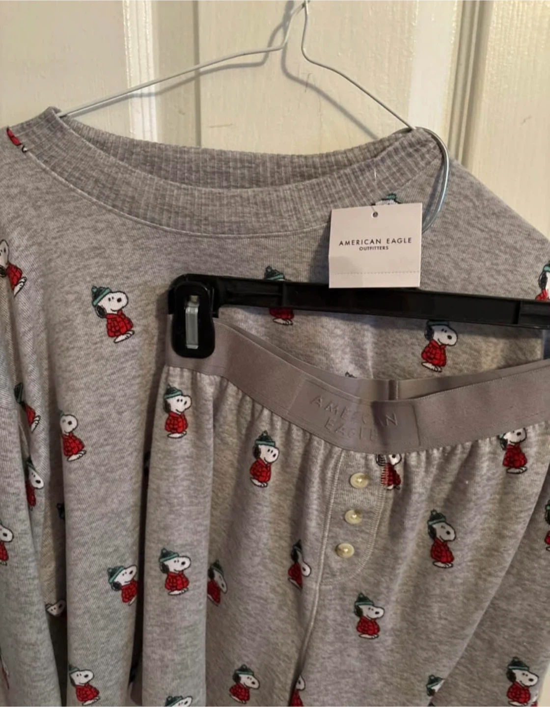 American eagle snoopy puffer pjs set size Xs tags on