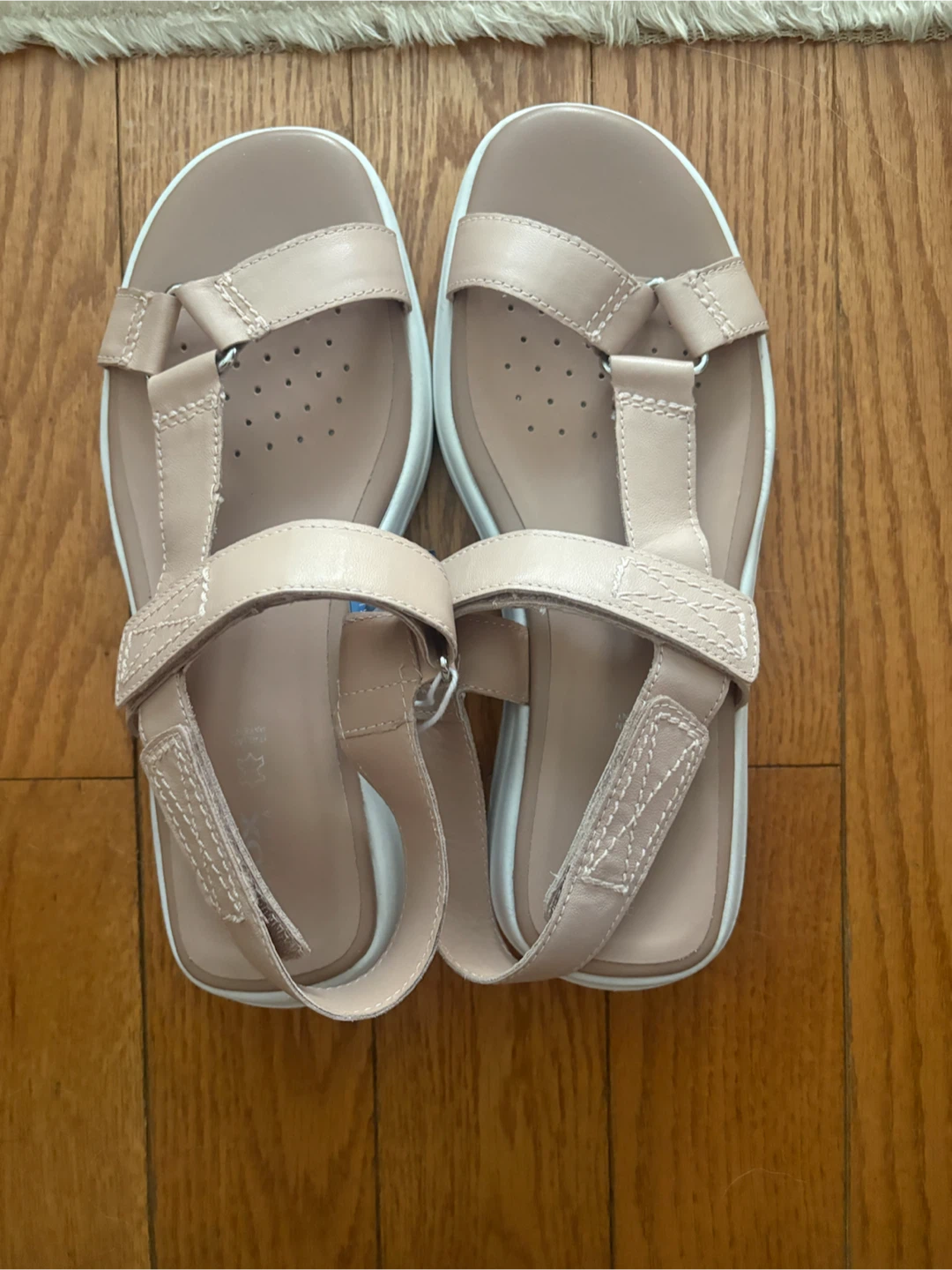 Geox D Spheria EC5W A Nappa Sandals Nude Size 7.5 US