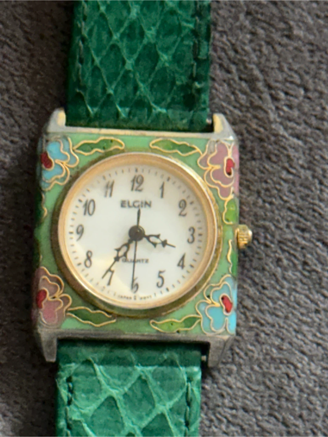 Vintage Elgin Cloisonné Woman’s Watch - photo 2