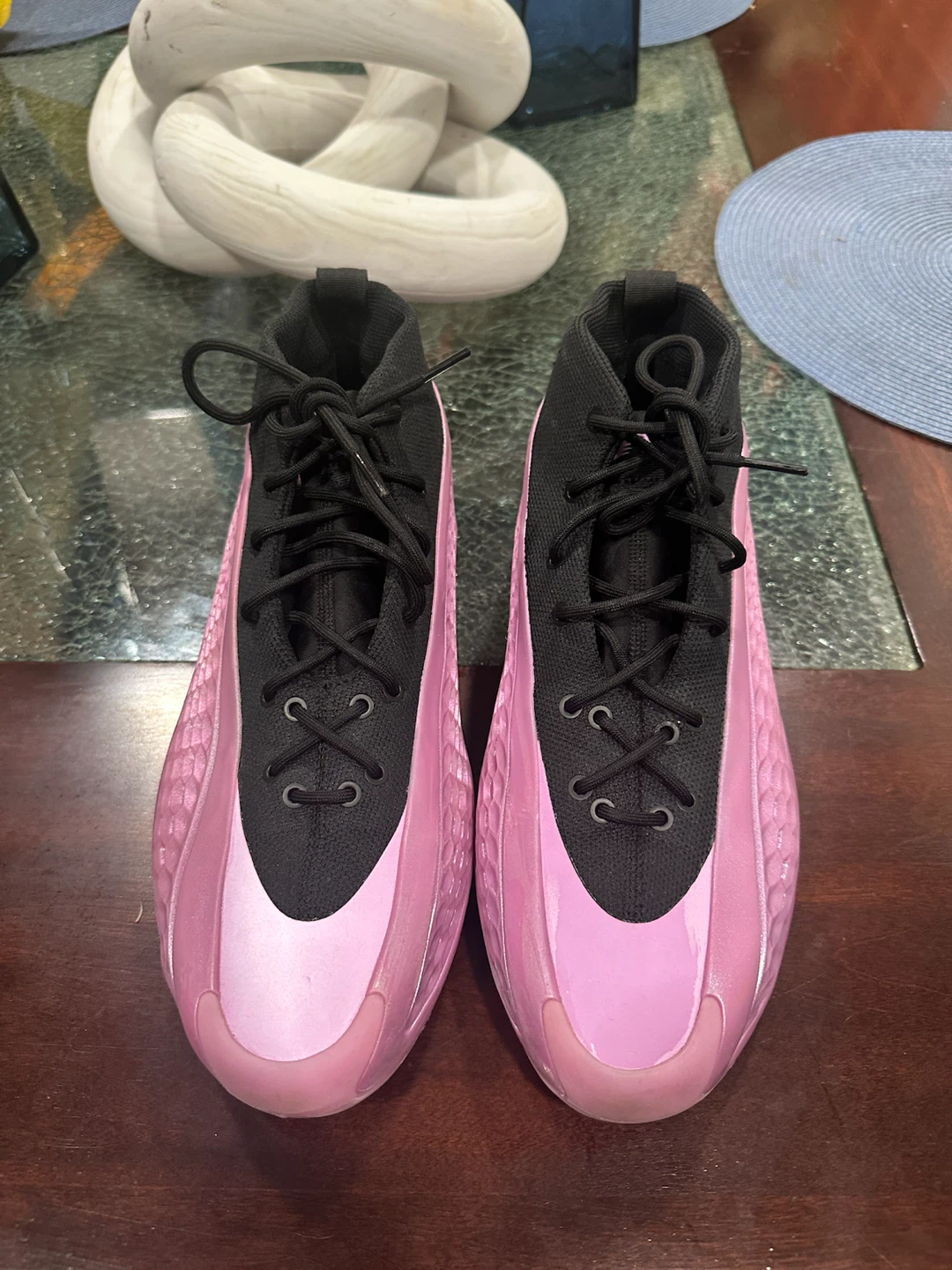 Anthony Edward’s 1 basketball shoes size 11.5