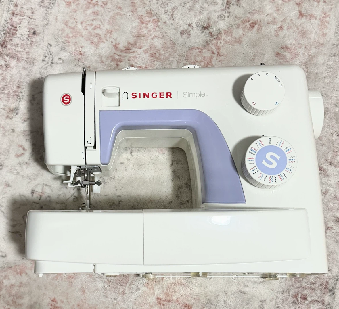 Singer Simple Sewing Machine - photo 2