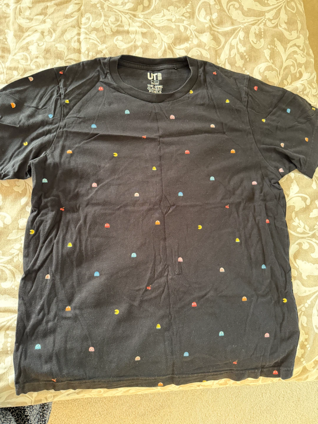 UNIQLO THE GAME Classic Pixels Pac-Man T-Shirt