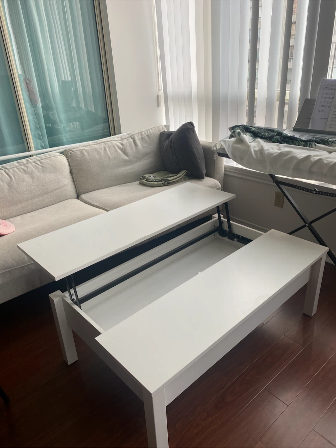 White Coffee Table with Lift Top - photo 2