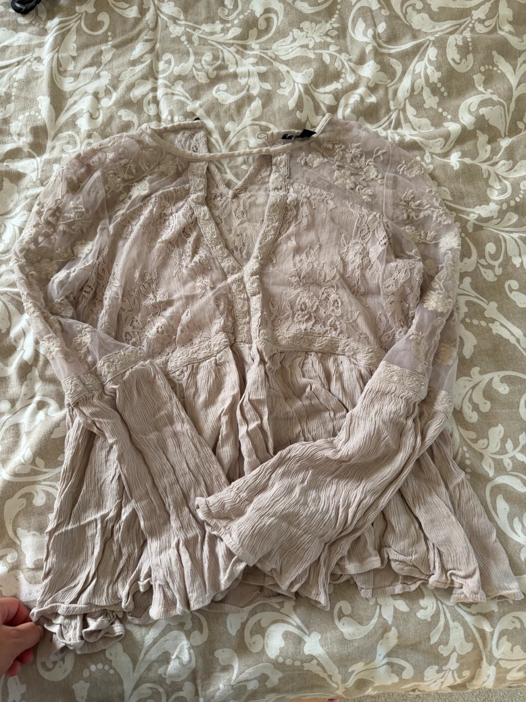 American Eagle Outfitters blouse