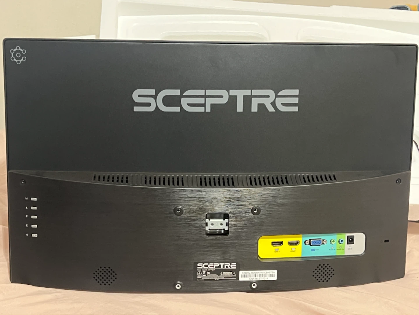 Sceptre C24 Curved Gaming Monitor 23.6" 1080p - photo 2