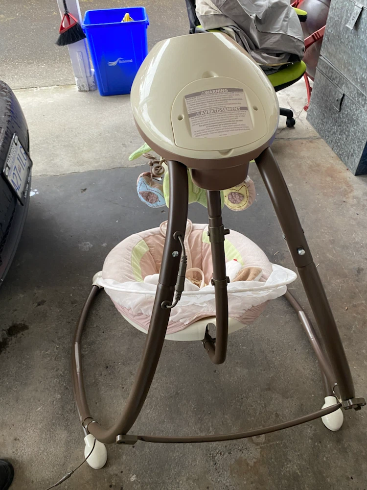 Fisher-Price Baby Swing - photo 3