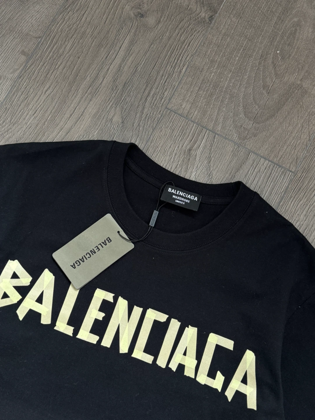 Balenciaga Black Logo T-Shirt - photo 4