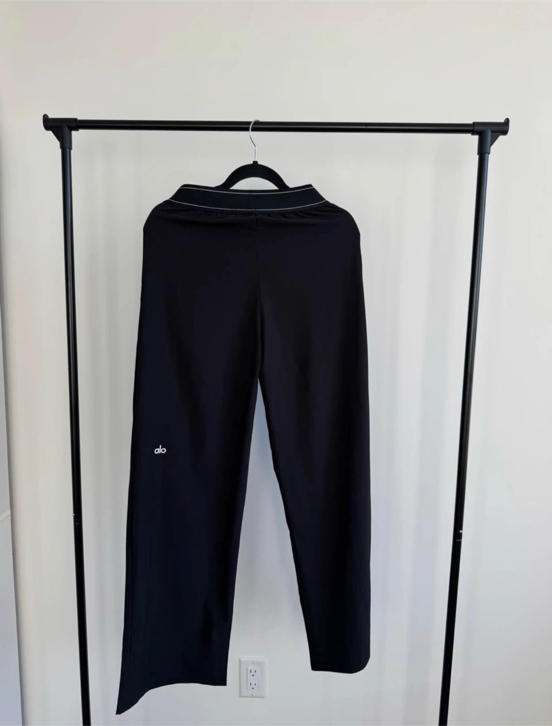 Alo Suit Up Trousers womens NEW S size - photo 4